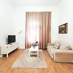 Ferenc Apartman